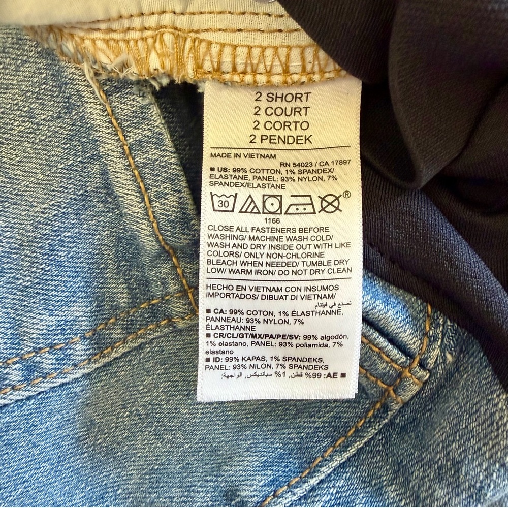 MATERNITY FULL PANEL BOYFRIEND JEANS - Picture 2 of 5